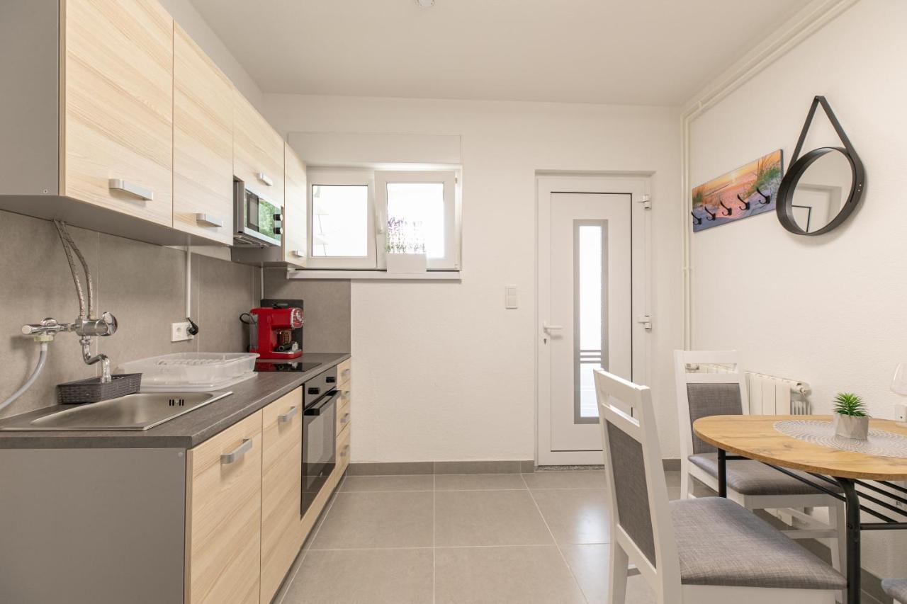 PUY Apartments Tina Stinjan מראה חיצוני תמונה