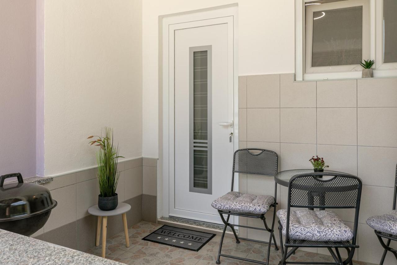 PUY Apartments Tina Stinjan מראה חיצוני תמונה
