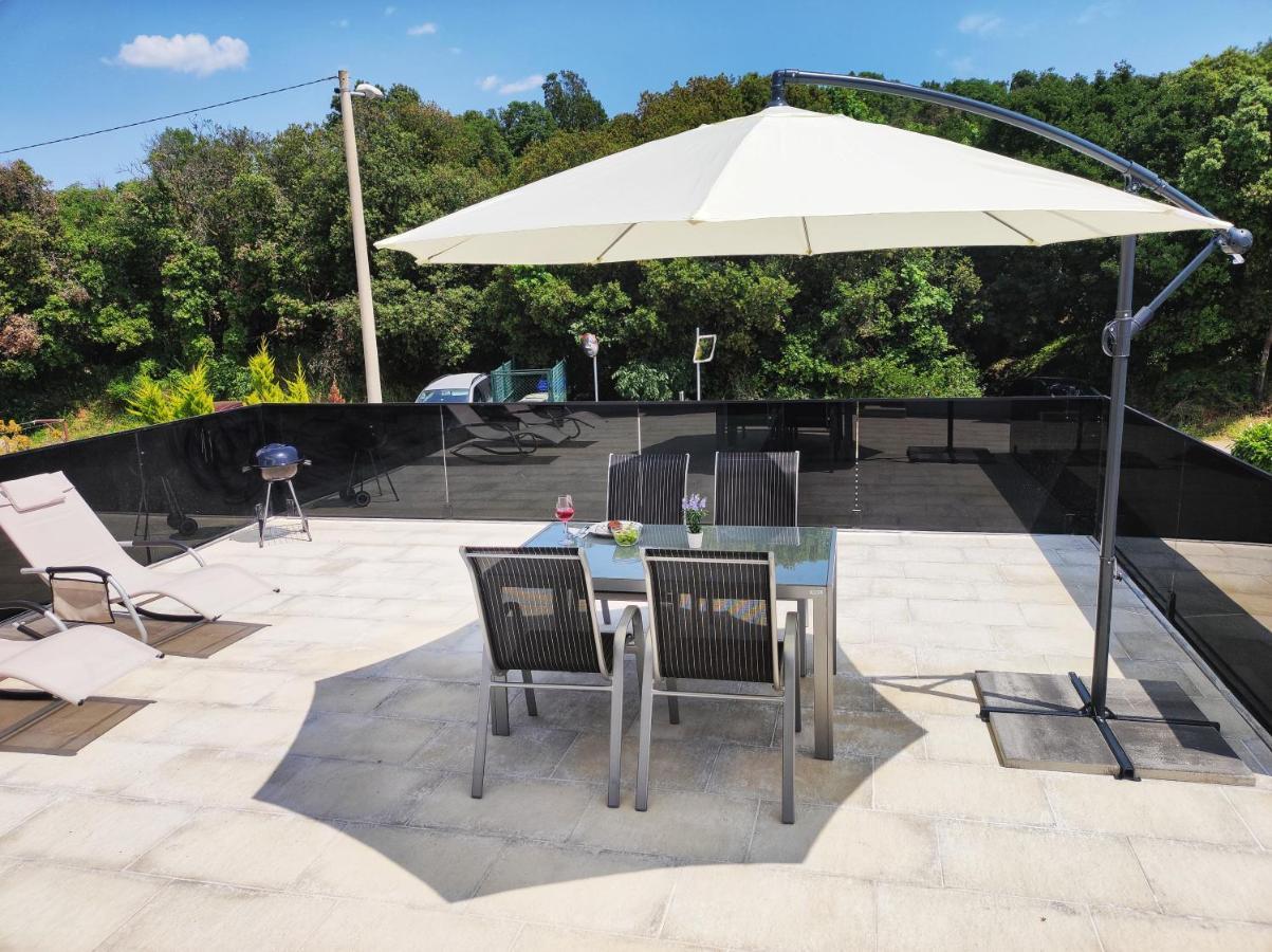 PUY Apartments Tina Stinjan מראה חיצוני תמונה